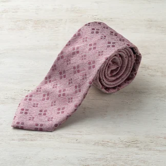 小紋柄ピンクネクタイ