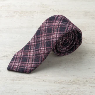 チェック柄ピンク×ネイビーネクタイ